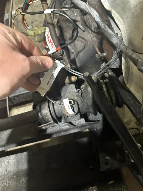 Labelled wiring connectors at engine bay