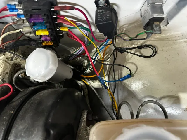 Fuse box and wiring loom in engine bay